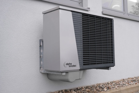 AC
